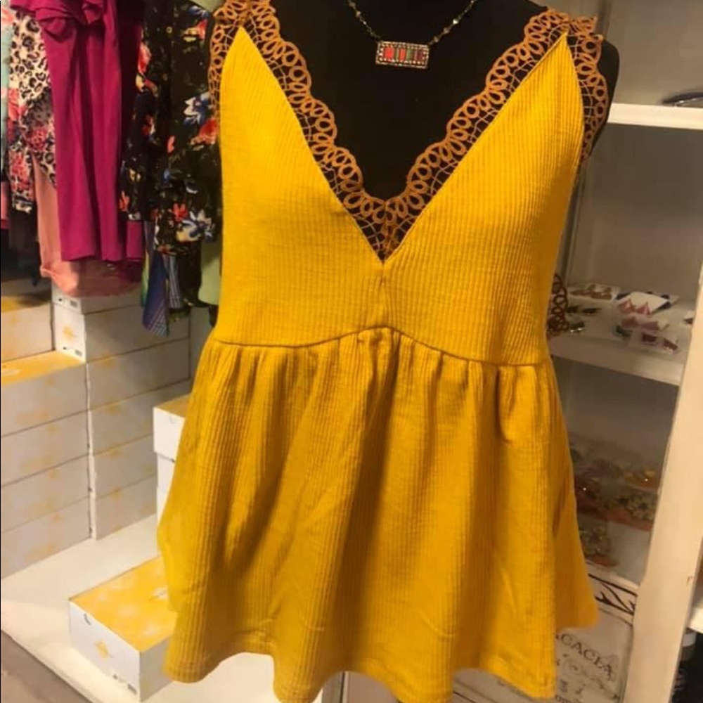 Mustard Colored Low V Top